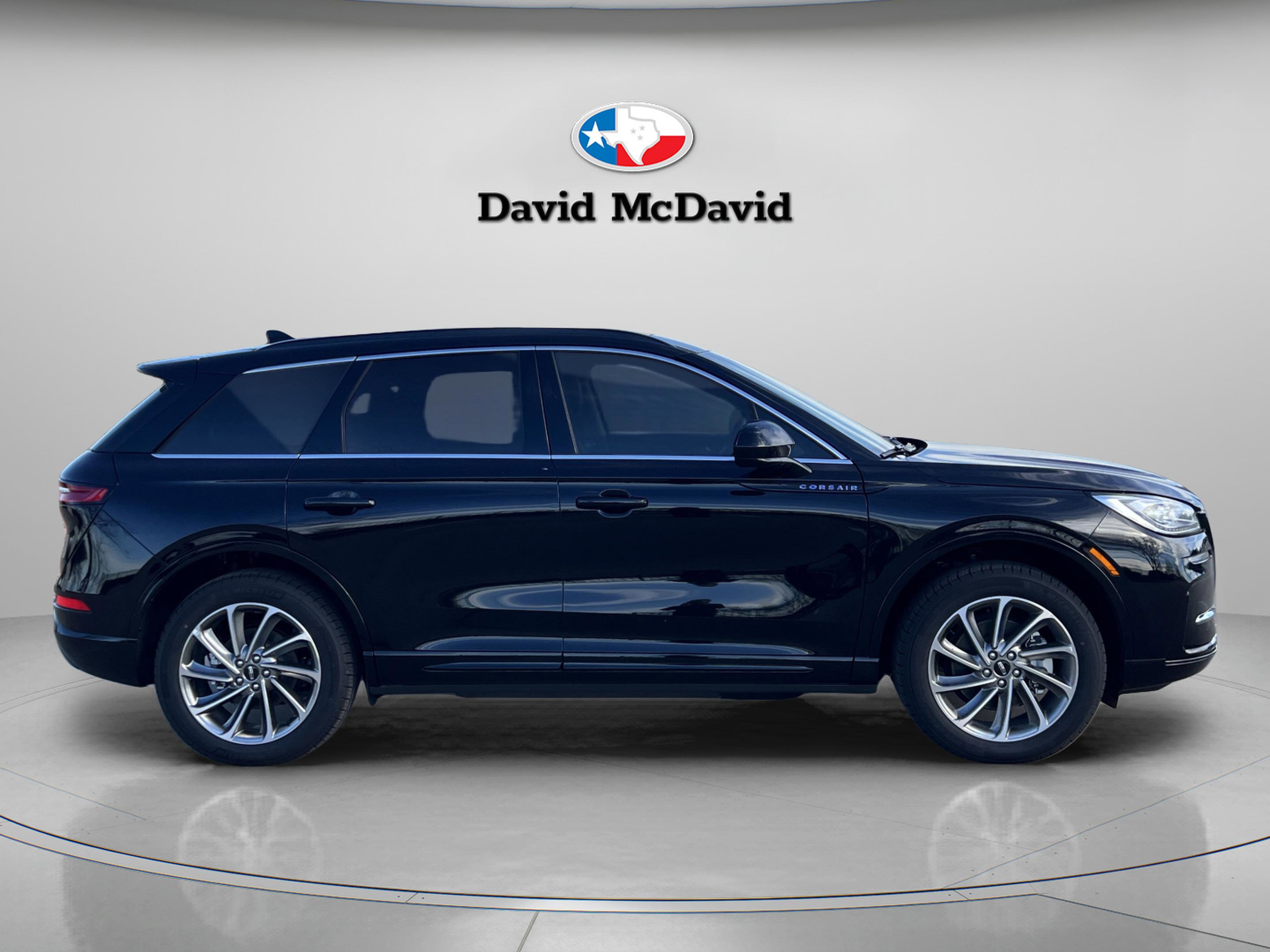 New 2025 Lincoln Corsair Grand Touring image 10