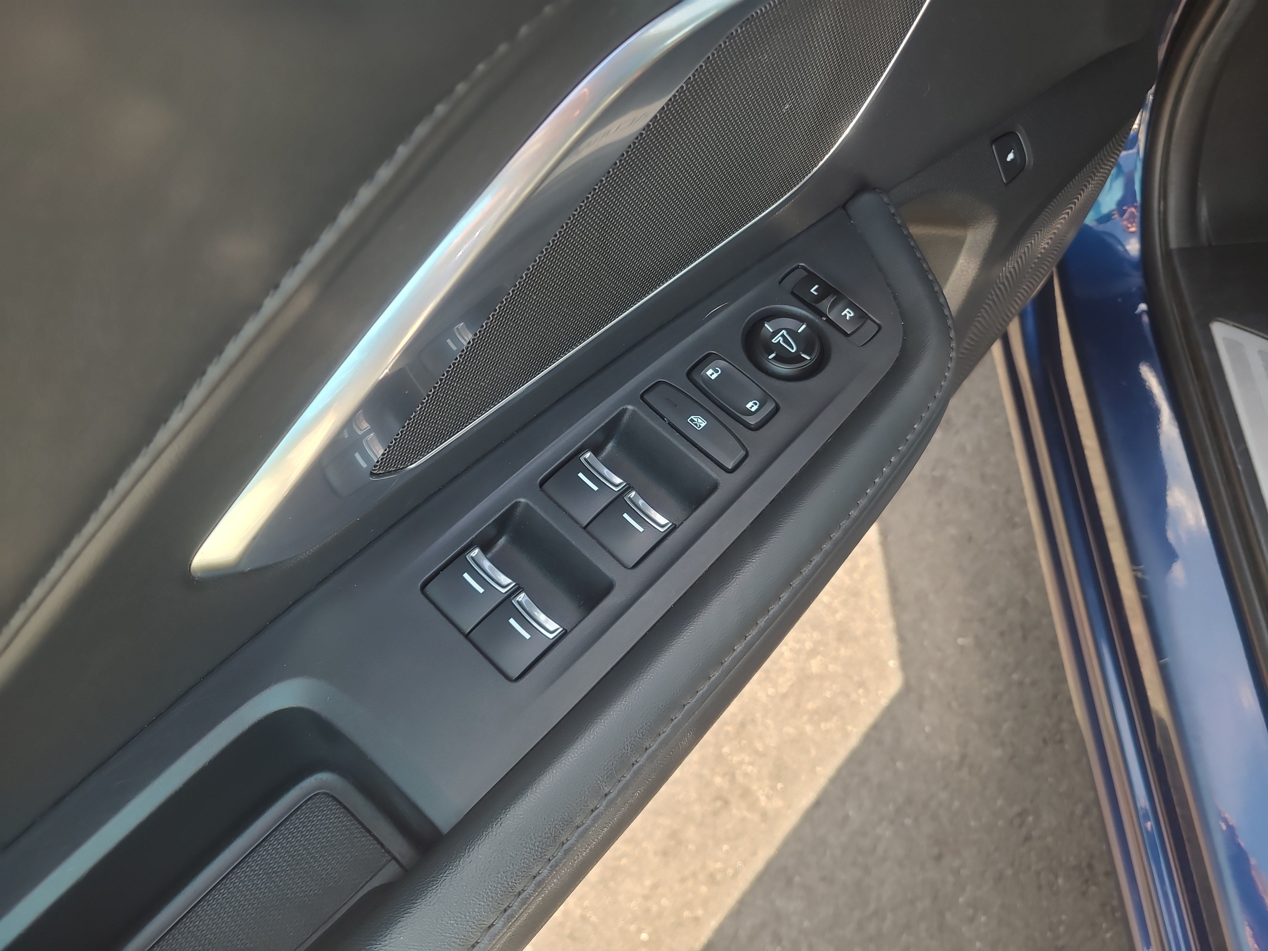 Used 2020 Acura RDX AWD image 13