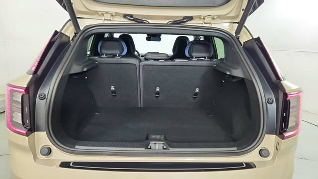 New 2026 Volvo EX30 Plus w/ Protection Package Premier AWD/4WD image 37