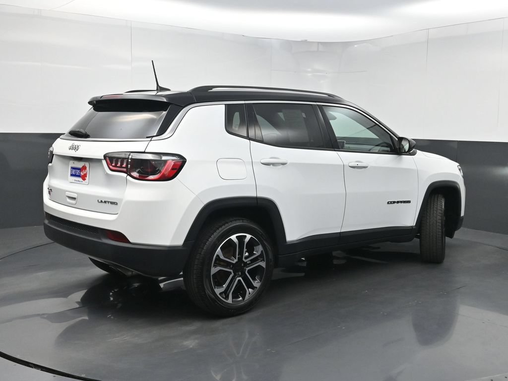 Used 2022 Jeep Compass Limited AWD/4WD image 24