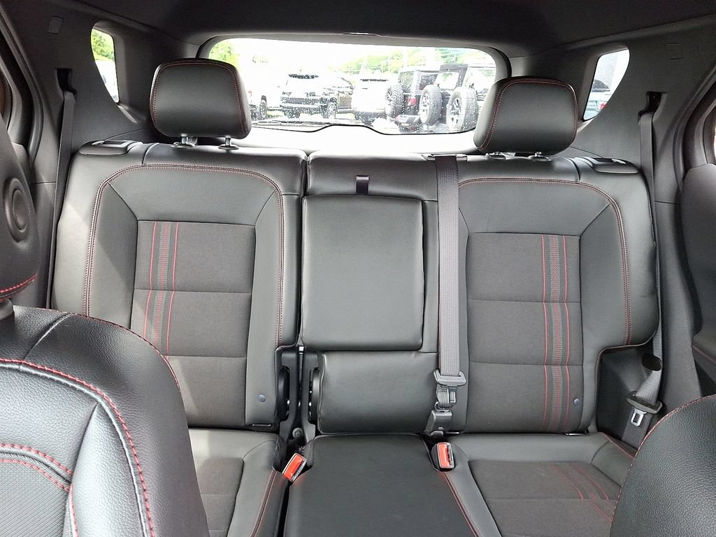 Used 2022 Chevrolet Equinox RS FWD image 20