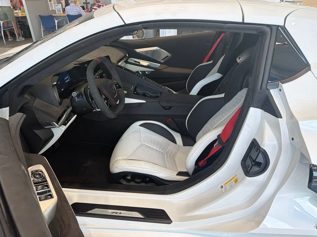 Certified 2023 Chevrolet Corvette Stingray Premium Conv RWD image 10