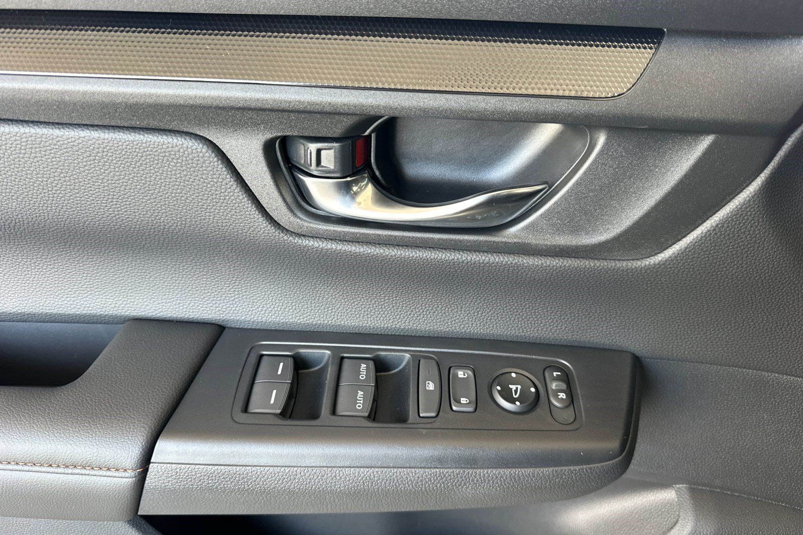 New 2026 Honda CR-V Sport image 30