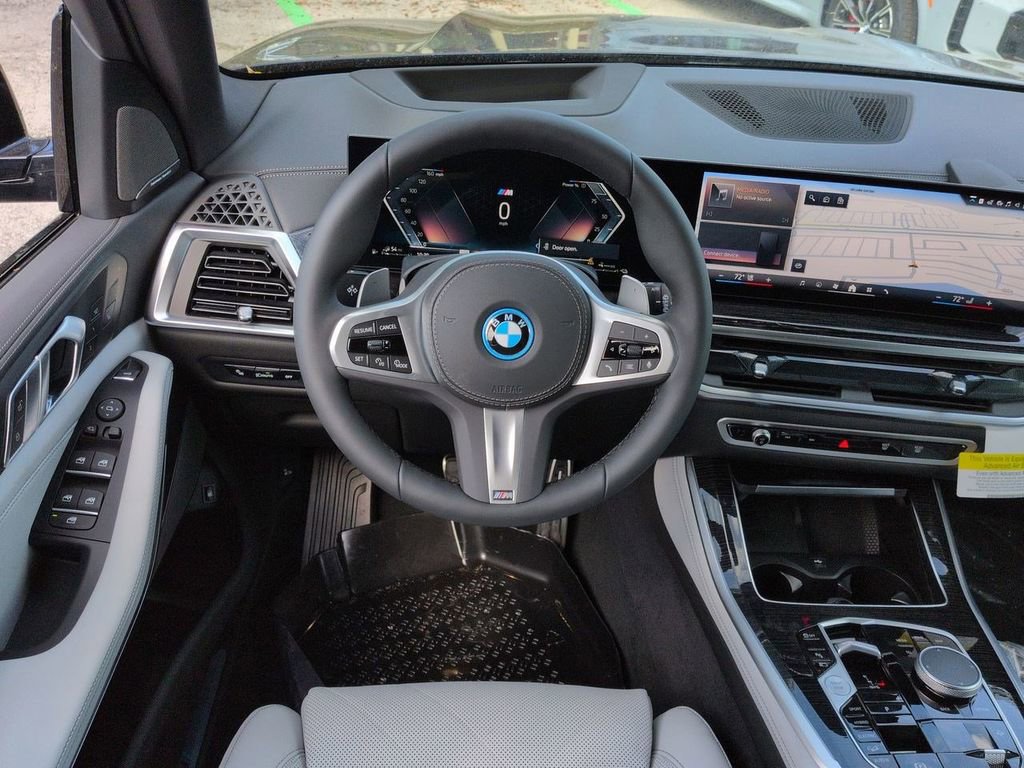 New 2026 BMW X5 xDrive50e w/ M Sport Package image 16
