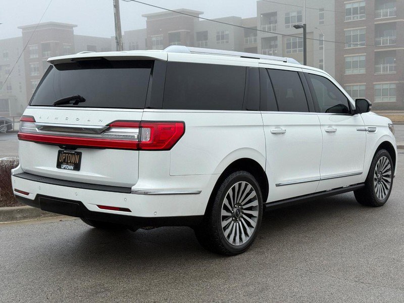 Used 2020 Lincoln Navigator L Reserve w/ Luxury Package AWD/4WD image 3