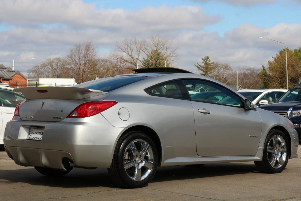 Used 2008 Pontiac G6 GXP w/ Sun And Sound Package image 10