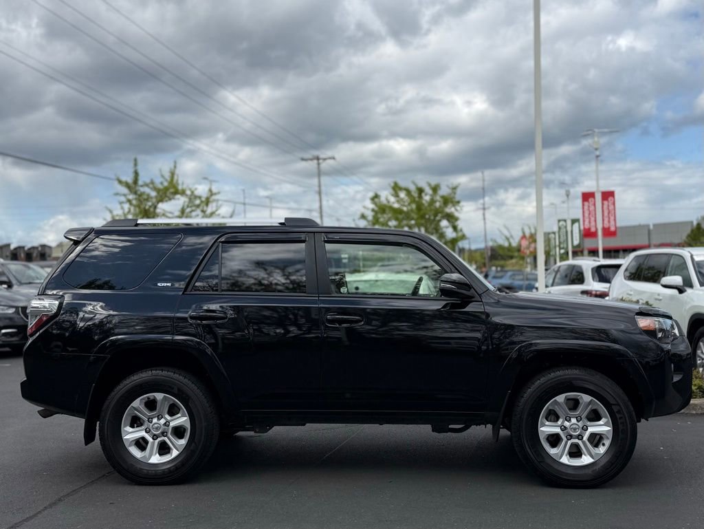 Certified 2022 Toyota 4Runner SR5 Premium AWD/4WD image 6