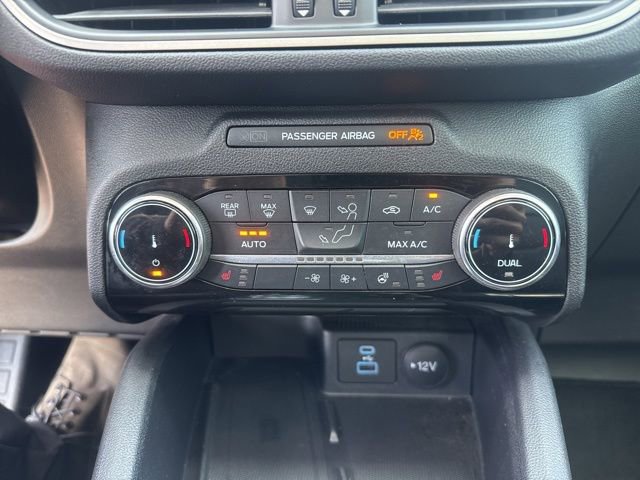 Used 2022 Ford Escape SEL w/ Technology Package image 31