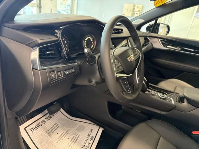 Used 2026 Cadillac XT5 Premium Luxury w/ Driver Assist Package AWD/4WD image 24