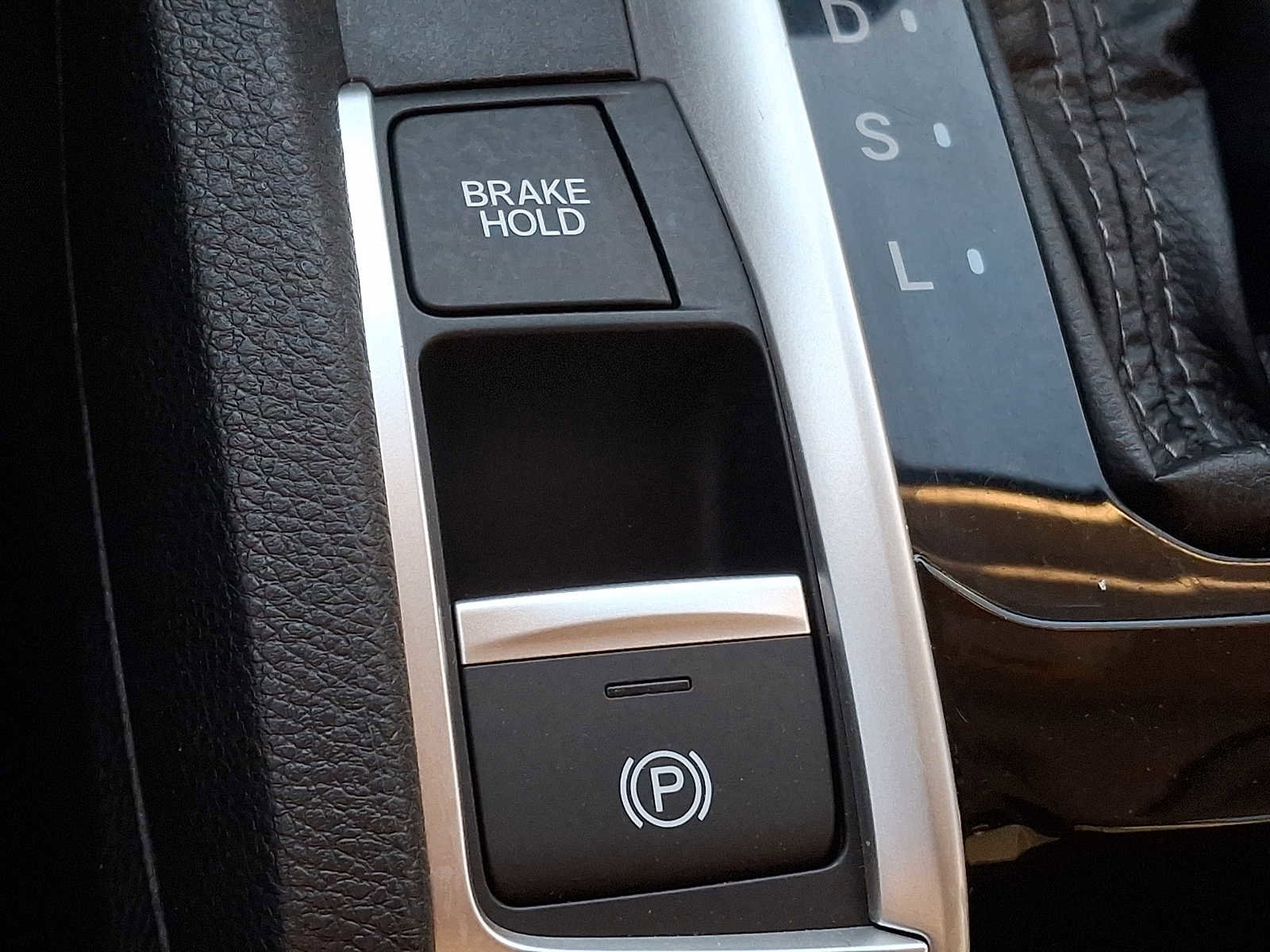 Used 2019 Honda Civic EX image 21