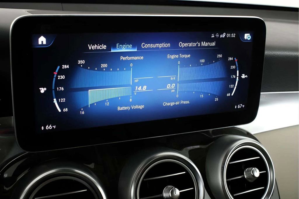 Used 2022 Mercedes-Benz GLC 300 w/ Premium Package Lite image 25