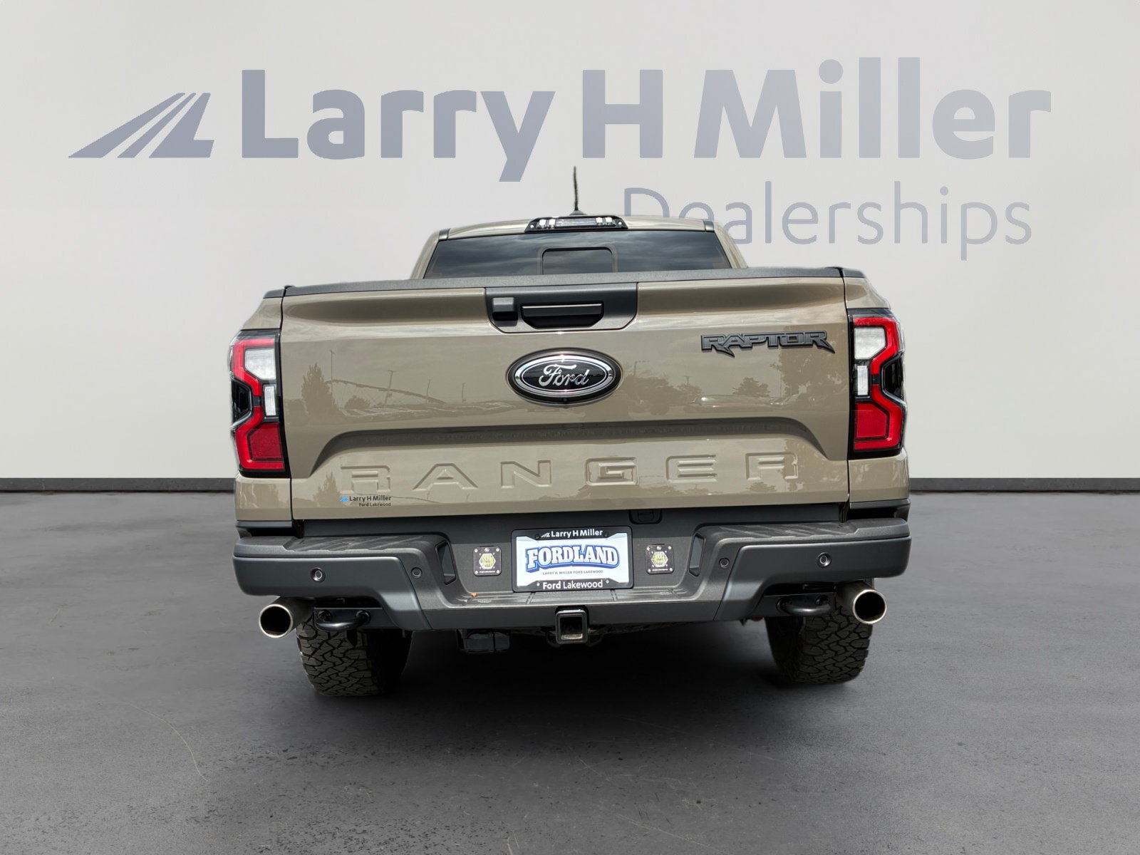 Certified 2025 Ford Ranger Raptor AWD/4WD image 4