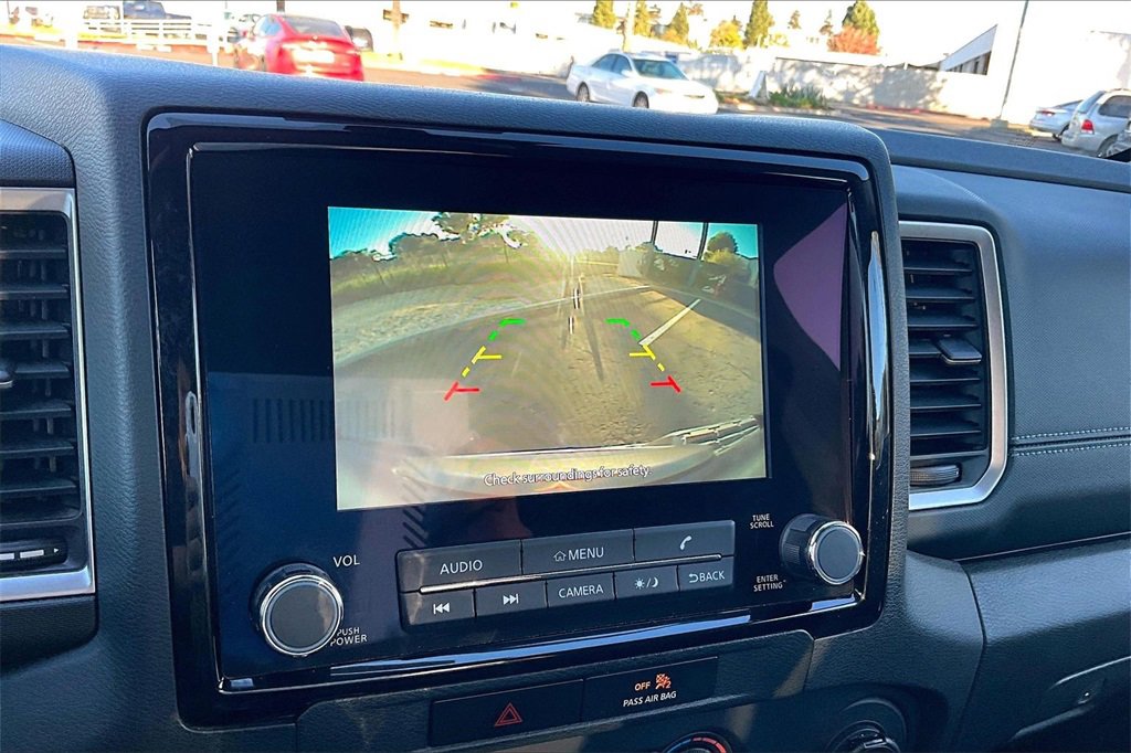 Used 2022 Nissan Frontier SV image 10