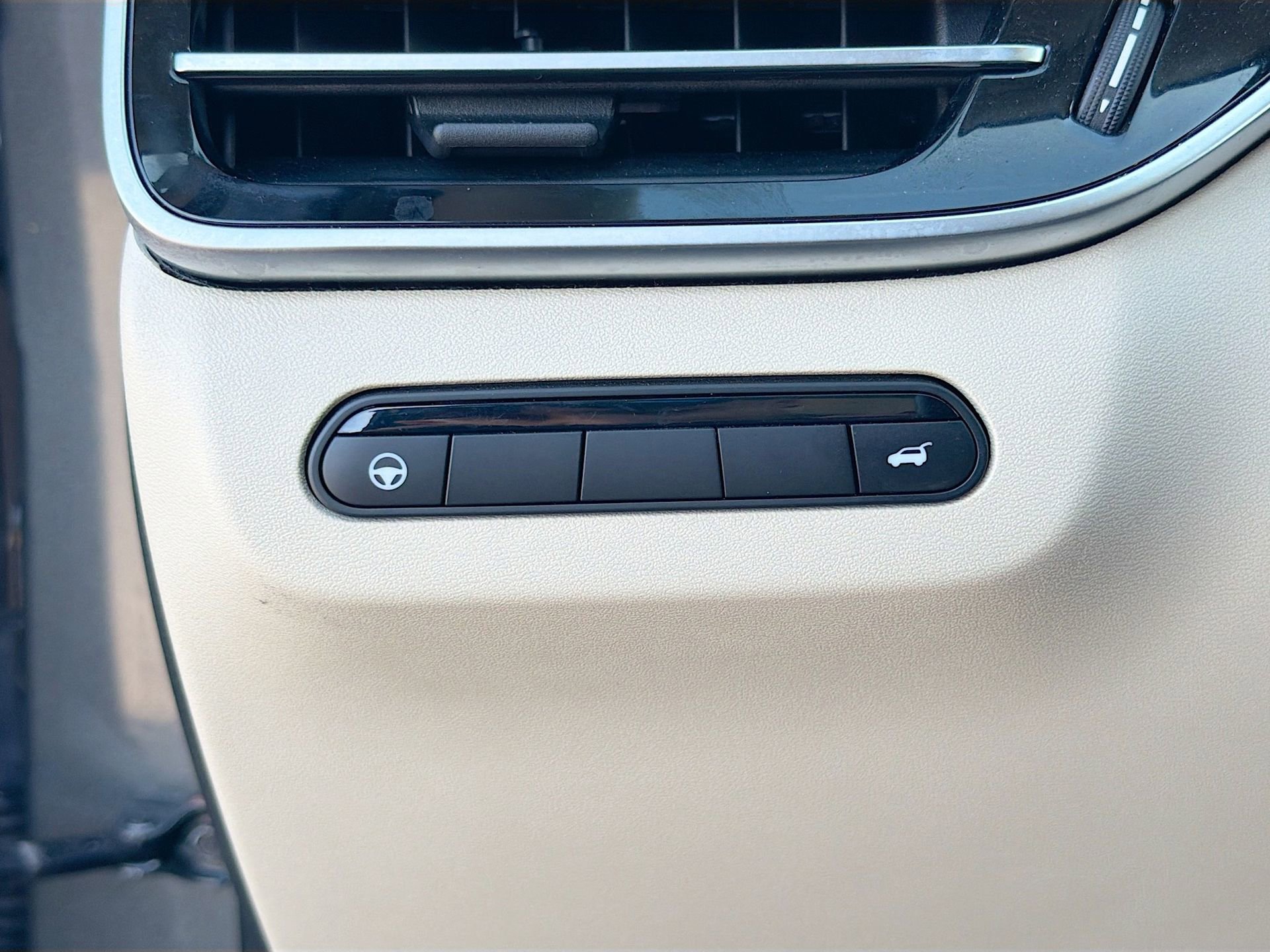 Used 2022 INFINITI QX60 Luxe w/ Cargo Package image 38