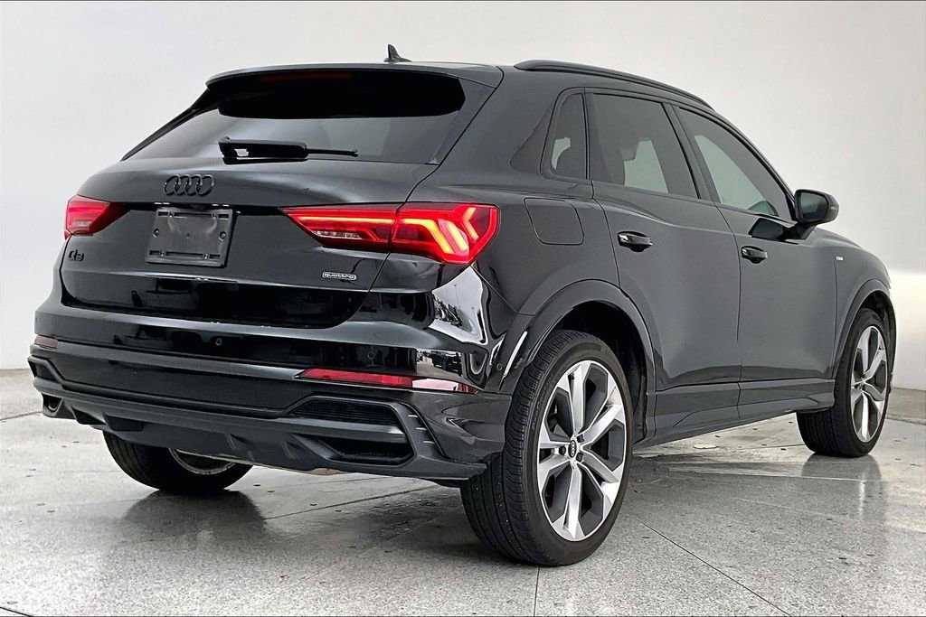 Used 2021 Audi Q3 2.0T Premium Plus w/ Premium Plus Package AWD/4WD image 14