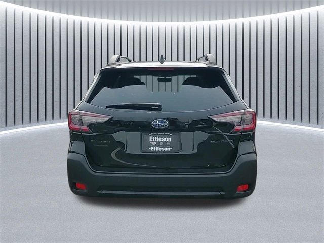Used 2024 Subaru Outback Onyx Edition image 4
