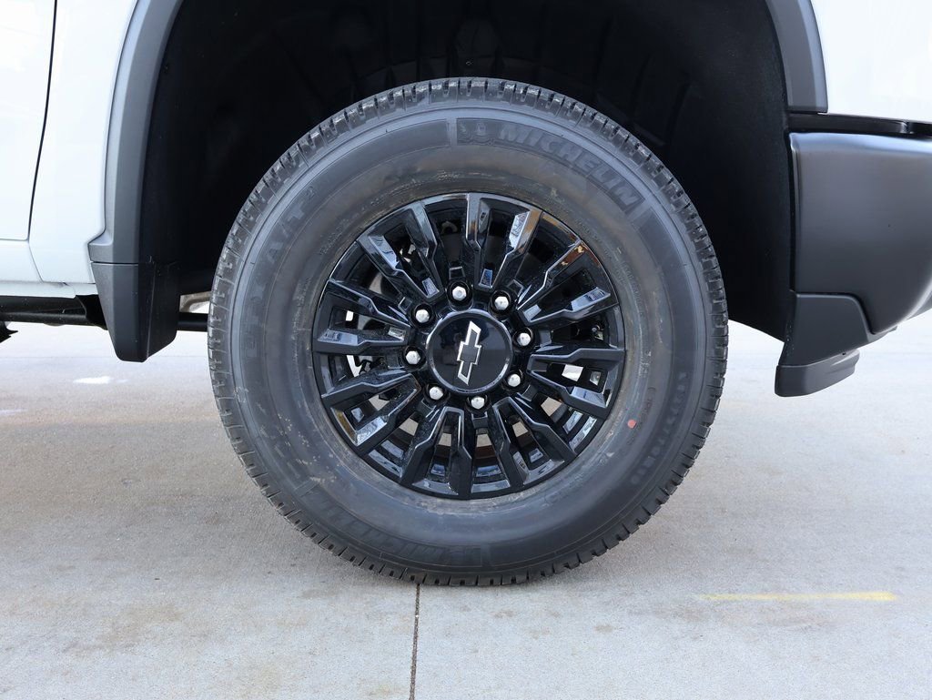 New 2026 Chevrolet Silverado 3500 W/T image 33