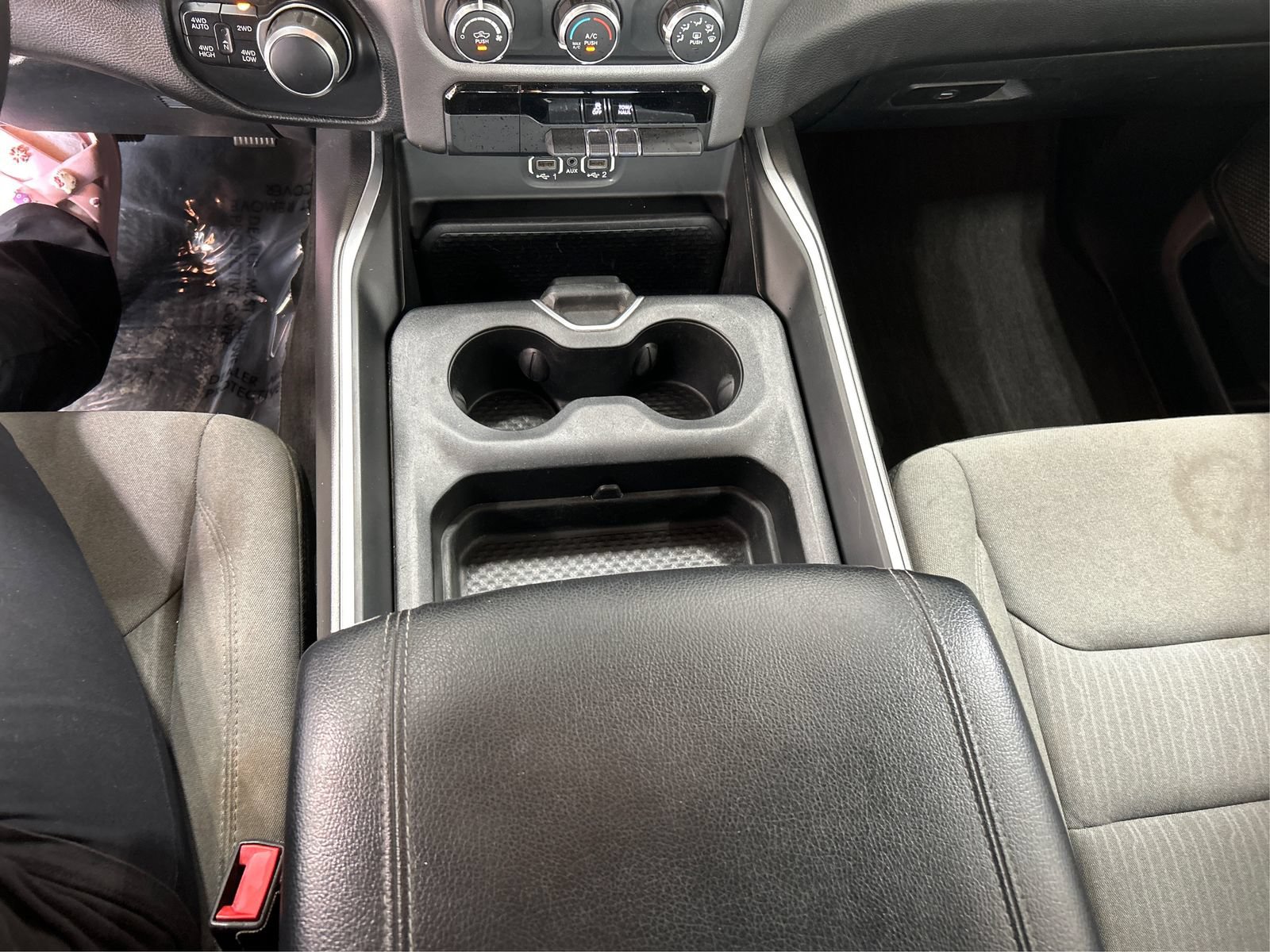 Used 2021 RAM 1500 Big Horn AWD/4WD image 14