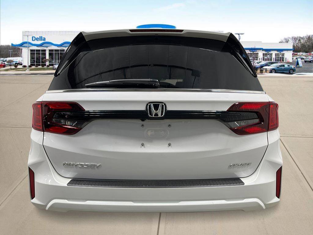 New 2026 Honda Odyssey Sport-L image 4