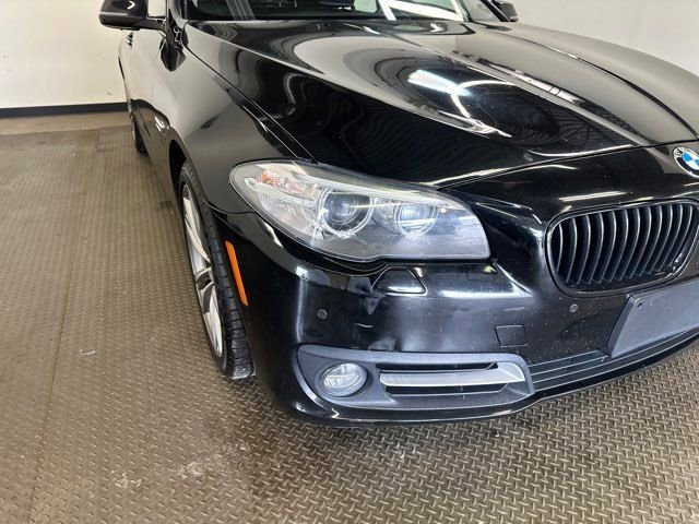 Used 2016 BMW 528i Sedan image 2