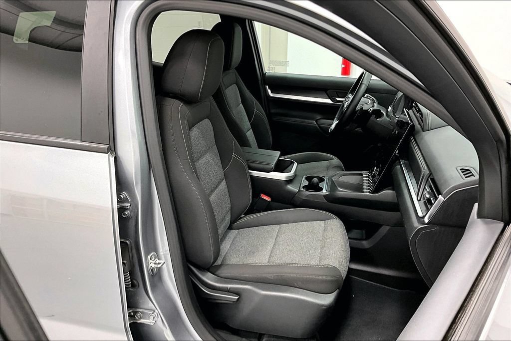 Used 2025 GMC Terrain Elevation FWD image 9