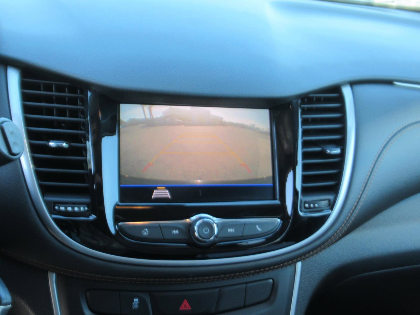 Used 2022 Chevrolet Trax LS w/ Tint and Cruise Package image 24