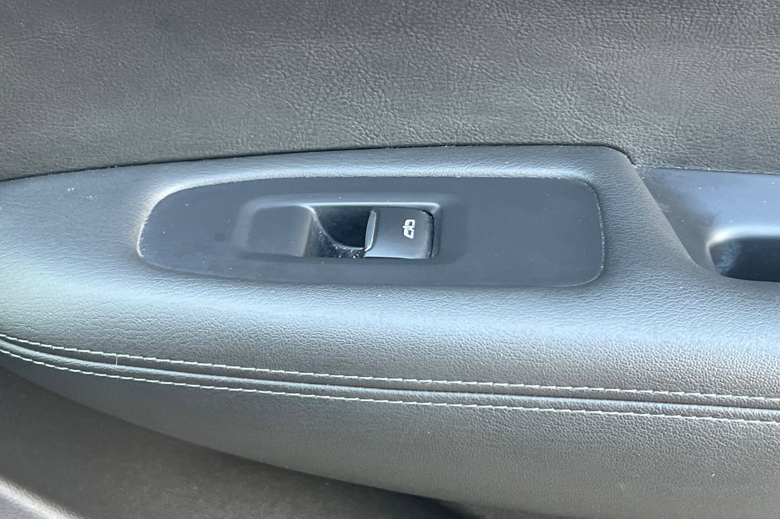 Used 2023 Cadillac XT6 Premium Luxury image 22