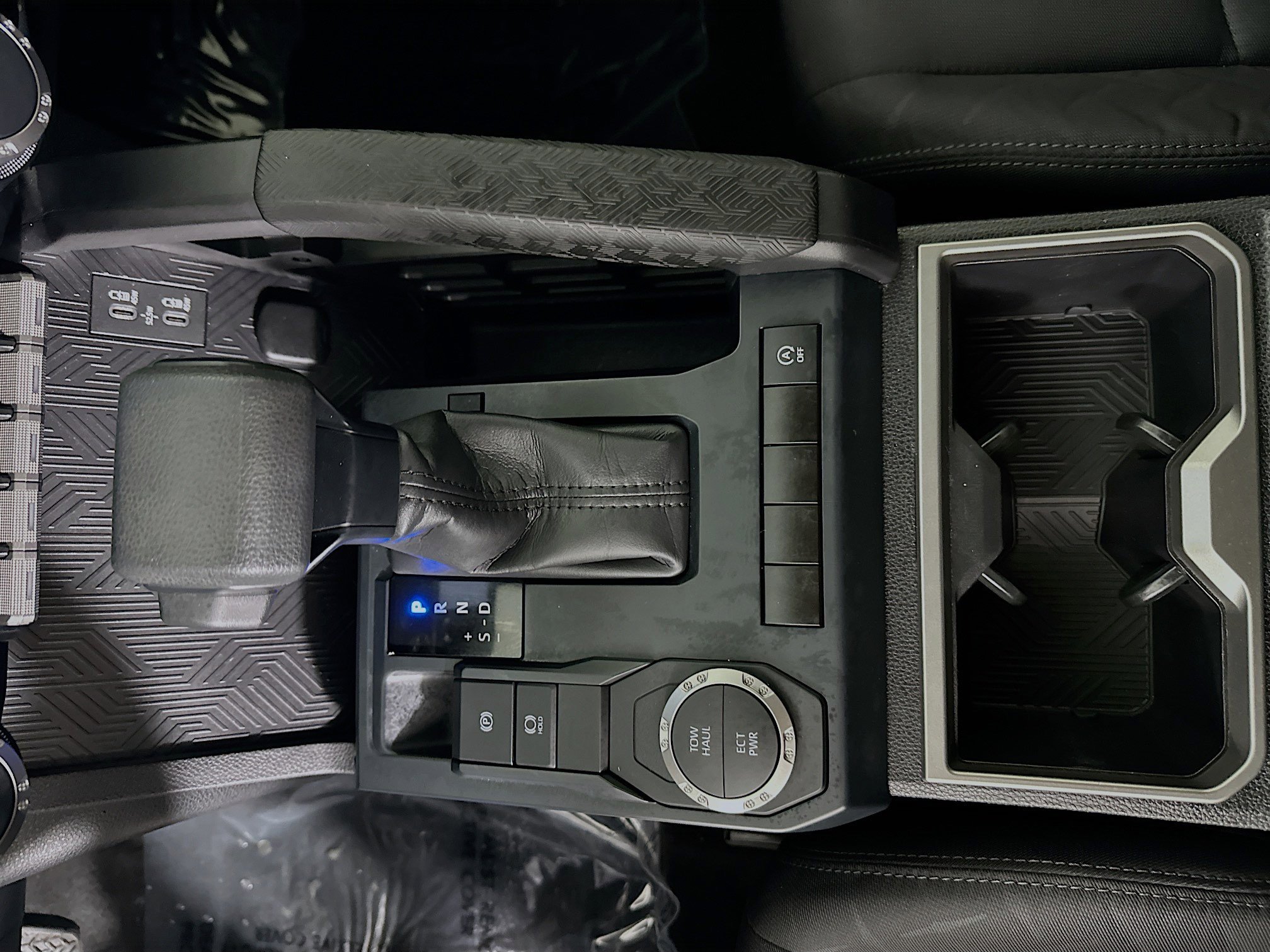 Used 2025 Toyota Tacoma SR5 image 22