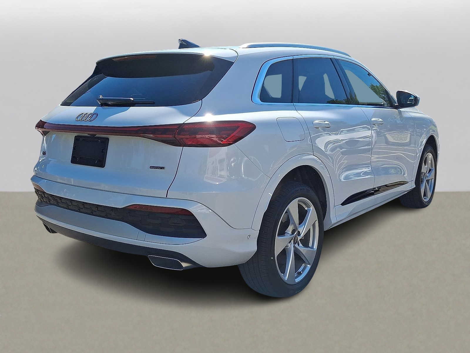 Certified 2025 Audi Q5 Premium w/ Premium Plus AWD/4WD image 31