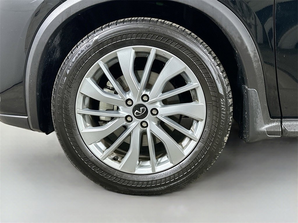Used 2025 INFINITI QX50 Pure image 8