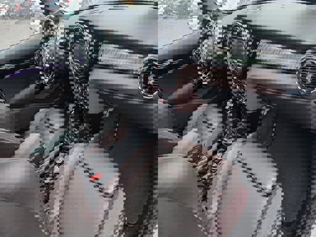 Used 2018 MINI Cooper S image 27