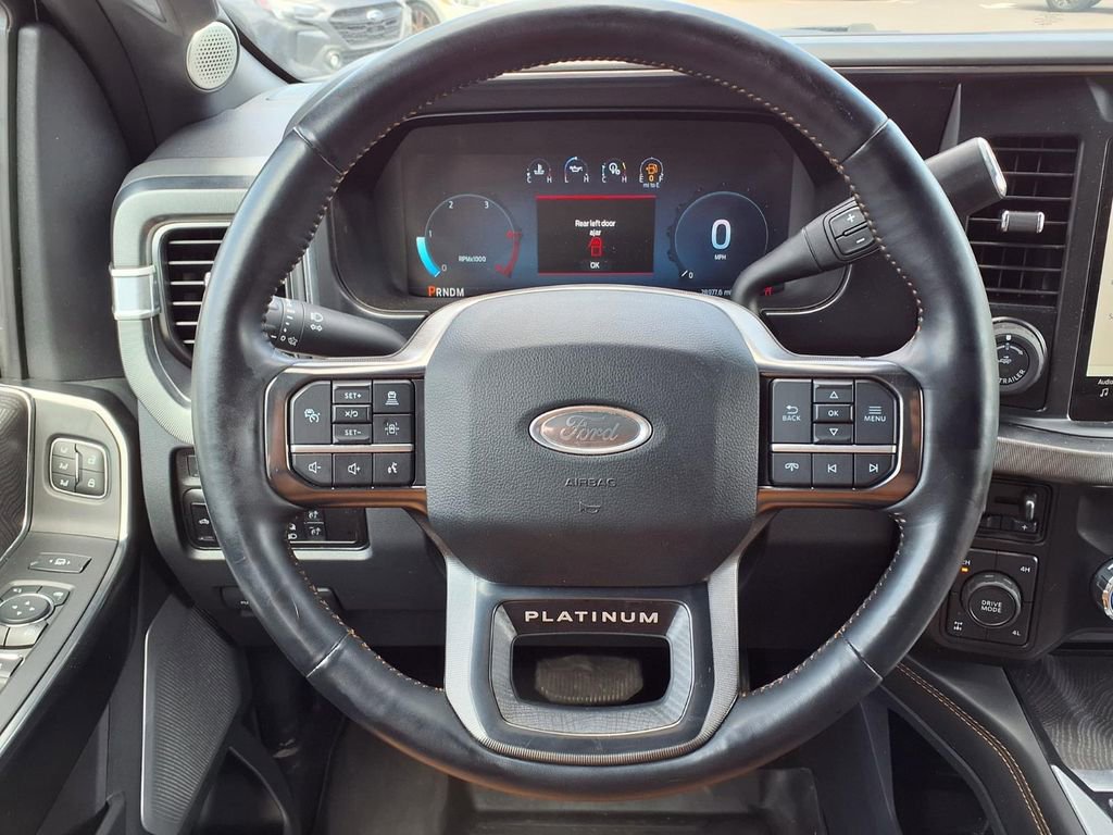 Used 2023 Ford F250 Platinum AWD/4WD image 36