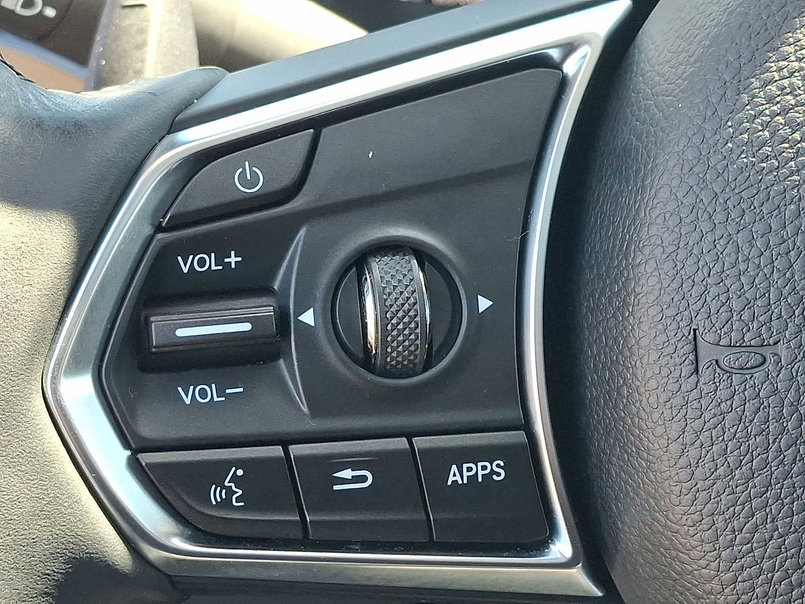 Certified 2023 Acura MDX SH-AWD w/ Technology Package image 23