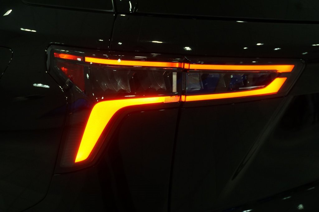 New 2026 Chevrolet Equinox LT w/ Convenience Package II image 30