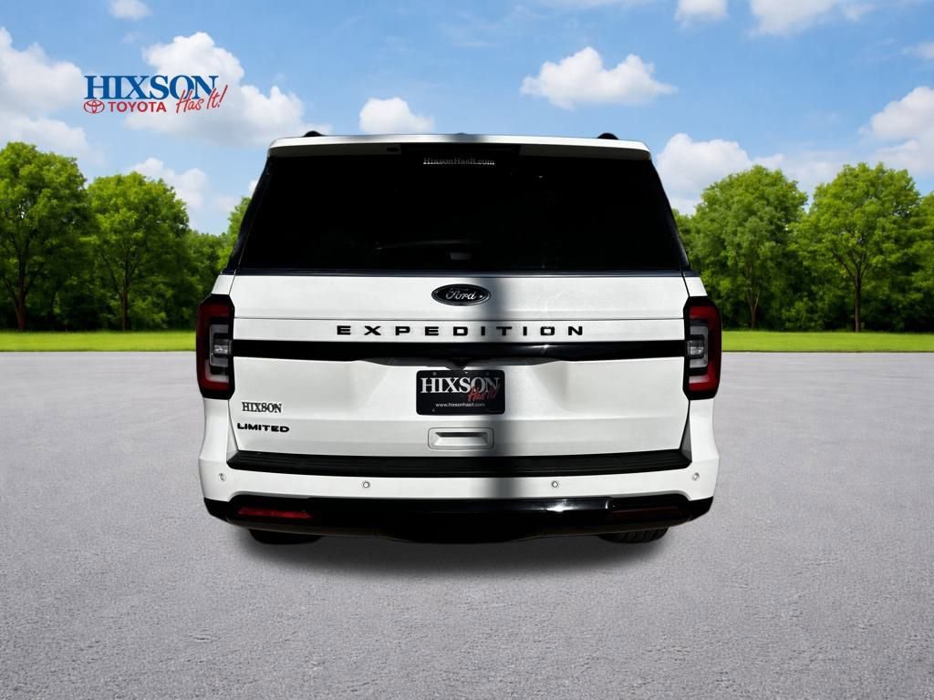 Used 2023 Ford Expedition Limited image 6