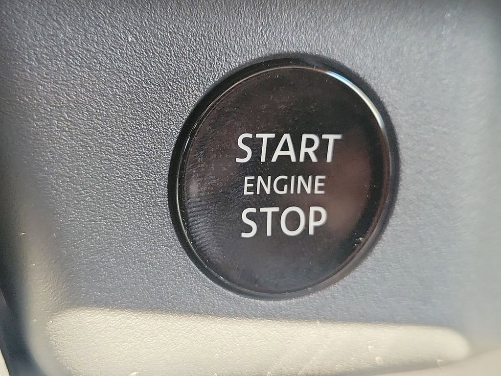New 2026 Nissan Rogue SV FWD image 32
