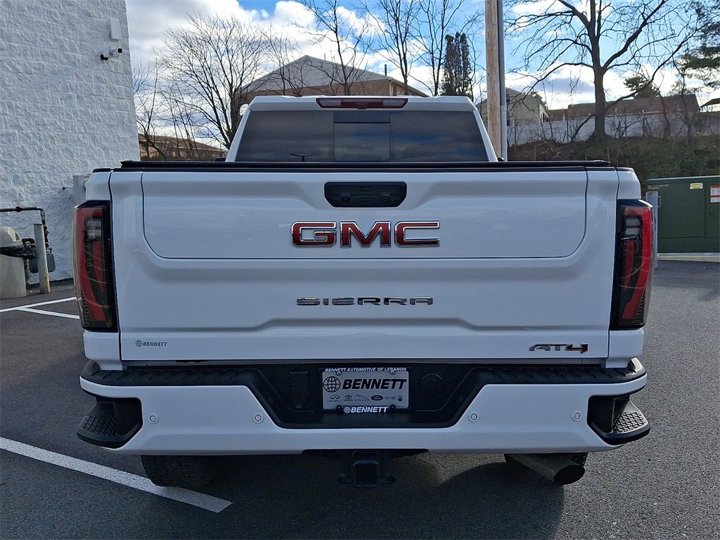 Used 2025 GMC Sierra 2500 AT4 w/ AT4 Preferred Package image 5