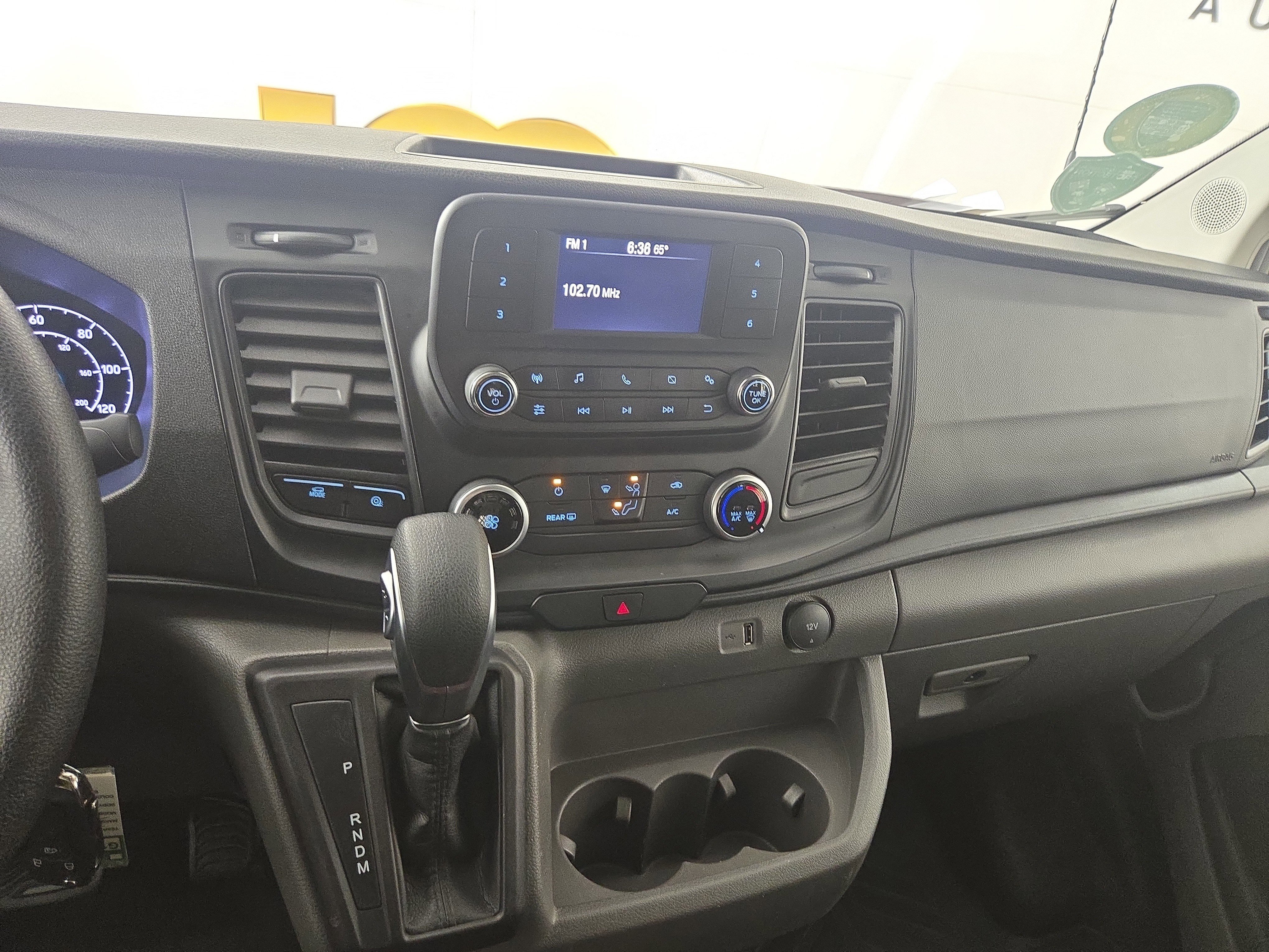 Used 2024 Ford Transit 250 Low Roof AWD w/ Exterior Upgrade Package image 21