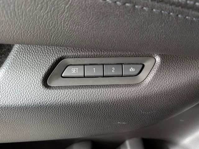 Used 2017 Cadillac Escalade Premium Luxury w/ LPO, Radiant Package image 15