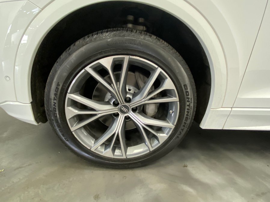 Used 2022 Audi Q8 Premium AWD/4WD image 18
