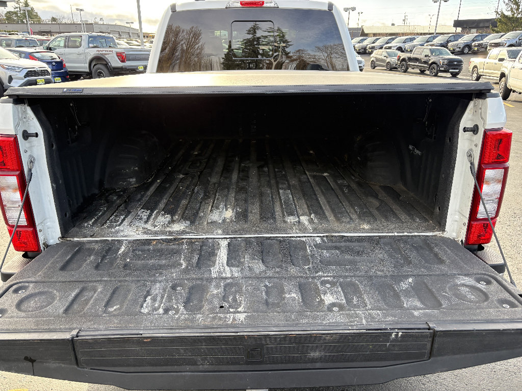 Certified 2022 Ford F350 Lariat w/ Camper Package image 8