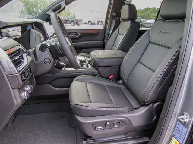 New 2026 GMC Yukon Denali w/ Sun & Power Step Package image 15