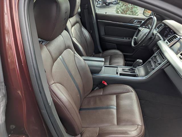 Used 2012 Lincoln MKS AWD image 12