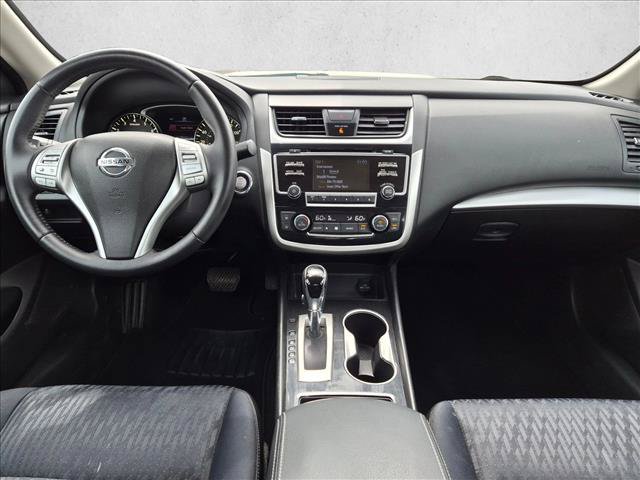 Used 2018 Nissan Altima 2.5 SV FWD image 17