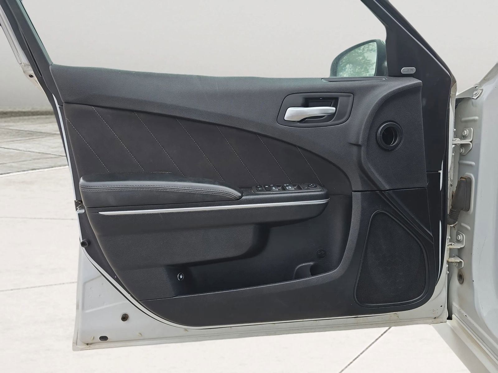Used 2016 Dodge Charger R/T RWD image 12
