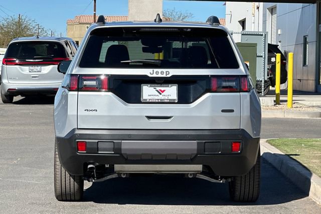 New 2026 Jeep Cherokee Overland w/ Advanced Pro Tech Group AWD/4WD image 4