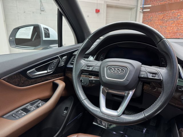Used 2019 Audi Q7 3.0T Premium Plus w/ Premium Plus Package image 13
