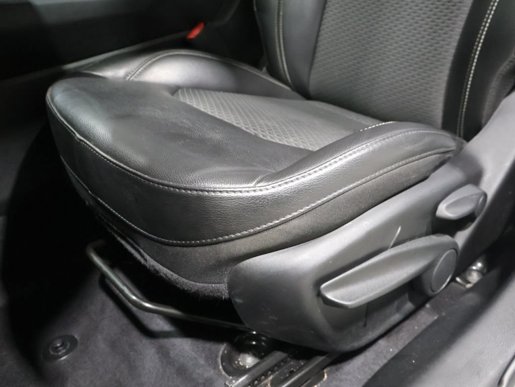 Certified 2023 Jeep Compass Latitude AWD/4WD image 13