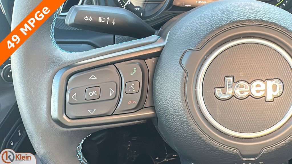 Used 2025 Jeep Wrangler Unlimited Rubicon 4xe image 18