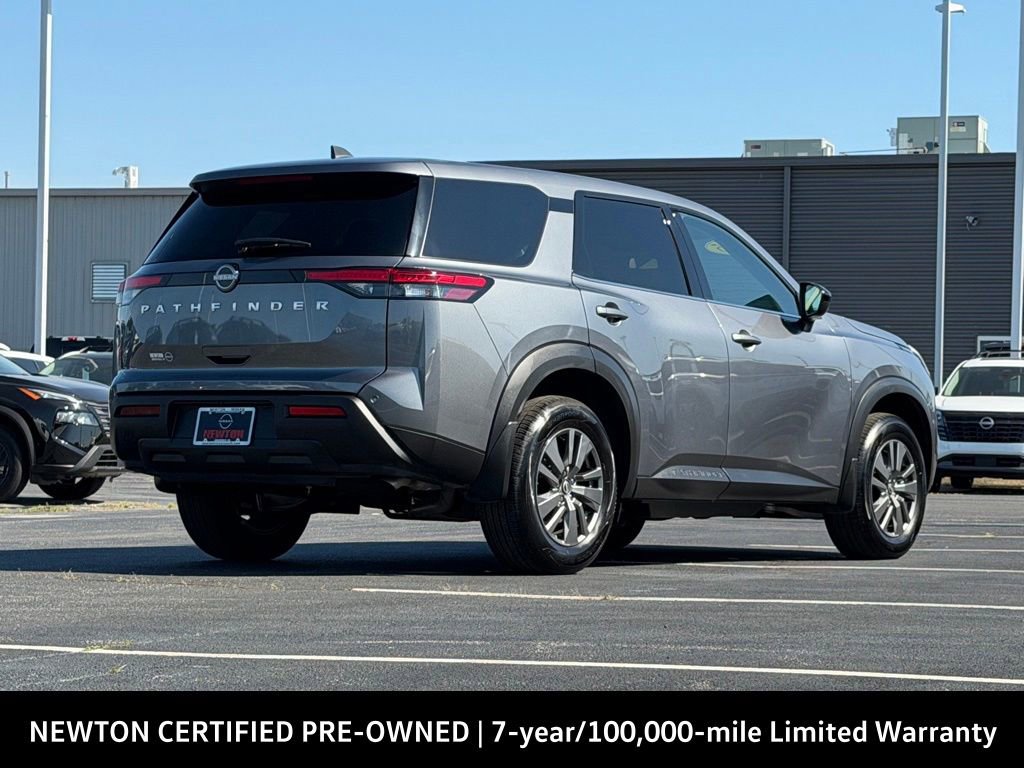 Used 2025 Nissan Pathfinder S FWD image 7